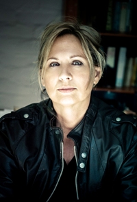 Michéle Rowe